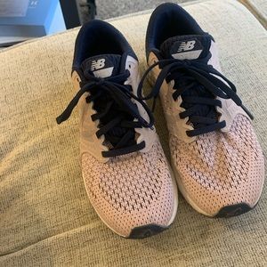 New Balance Women's Fresh Foam Zante V4 Running Shoe size 8